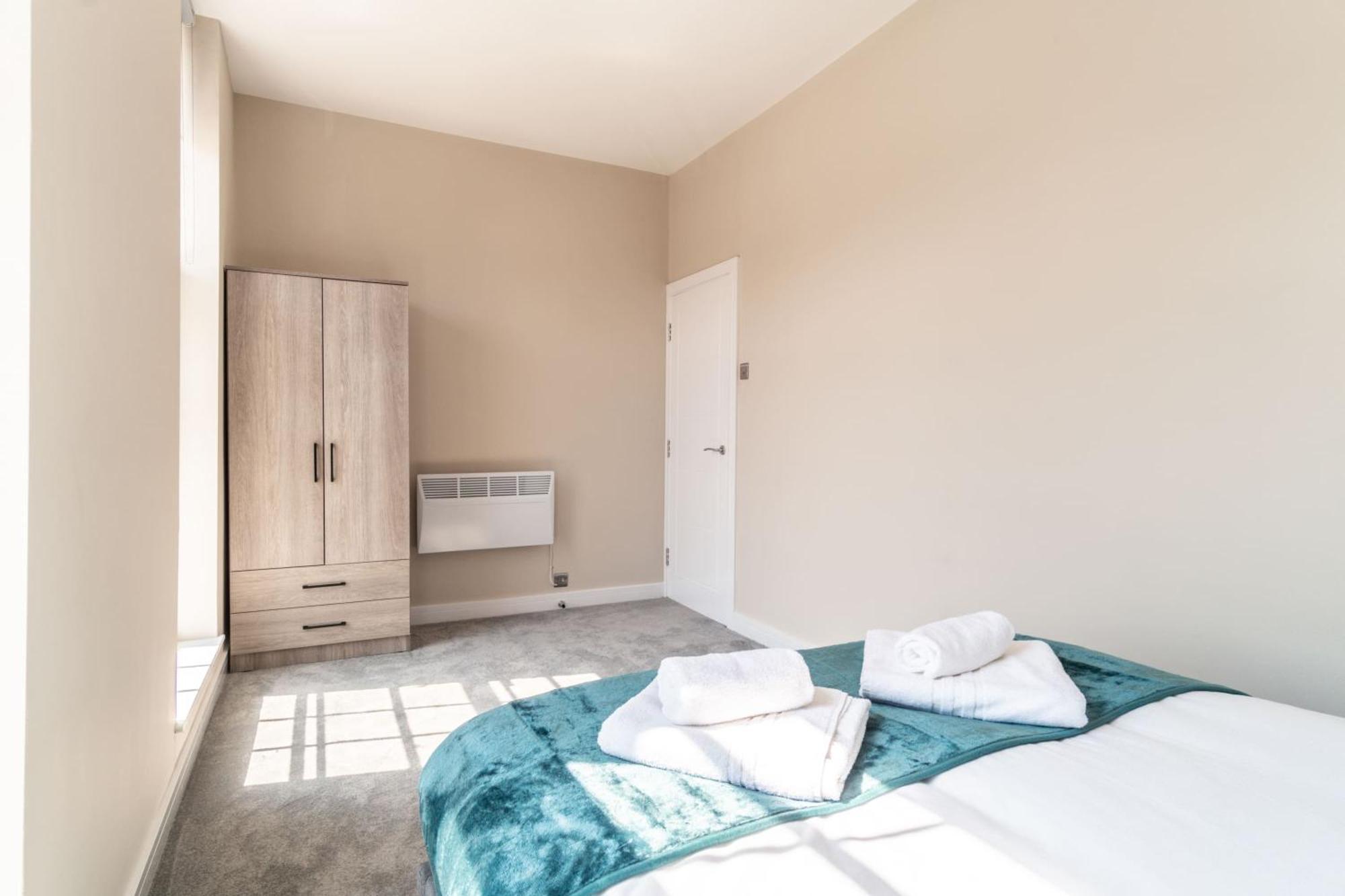 Stunning 1 Bedroom Apartment In Central Ливърпул Екстериор снимка